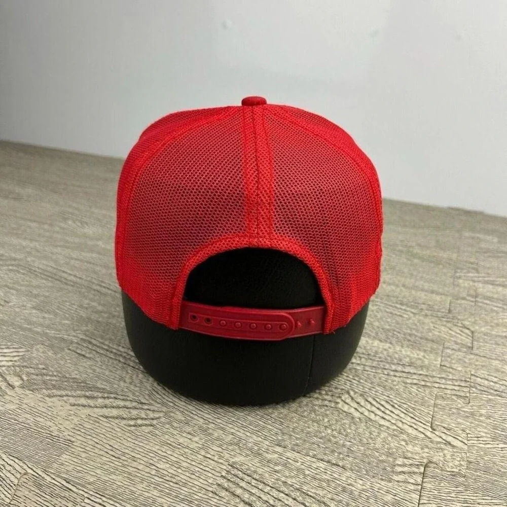 Vintage Bass Pro Shops Trucker Hat Cap Mens Red Fishing Fish Hunt Hunting